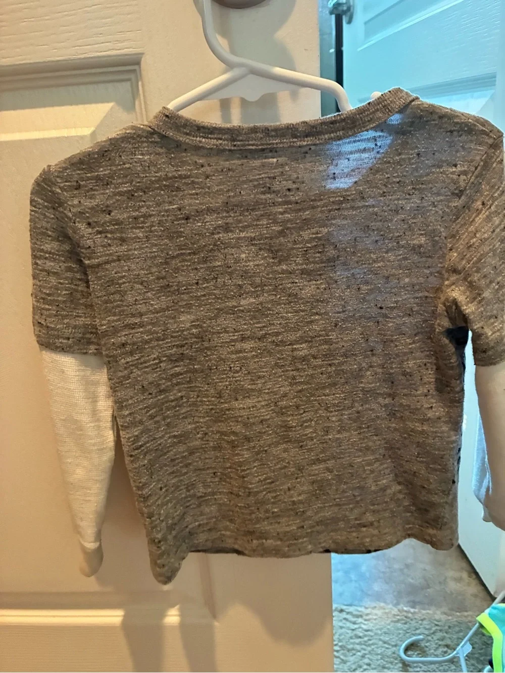 OshKosh B'gosh Gray Leopard Graphic Long Sleeve Top with Orange Sunglasses